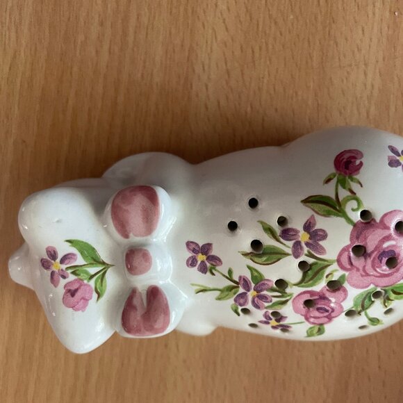 Vintage 1978 Avon Pig Ceramic Floral Potpourri hand decorated made in Brazil - Picture 1 of 5